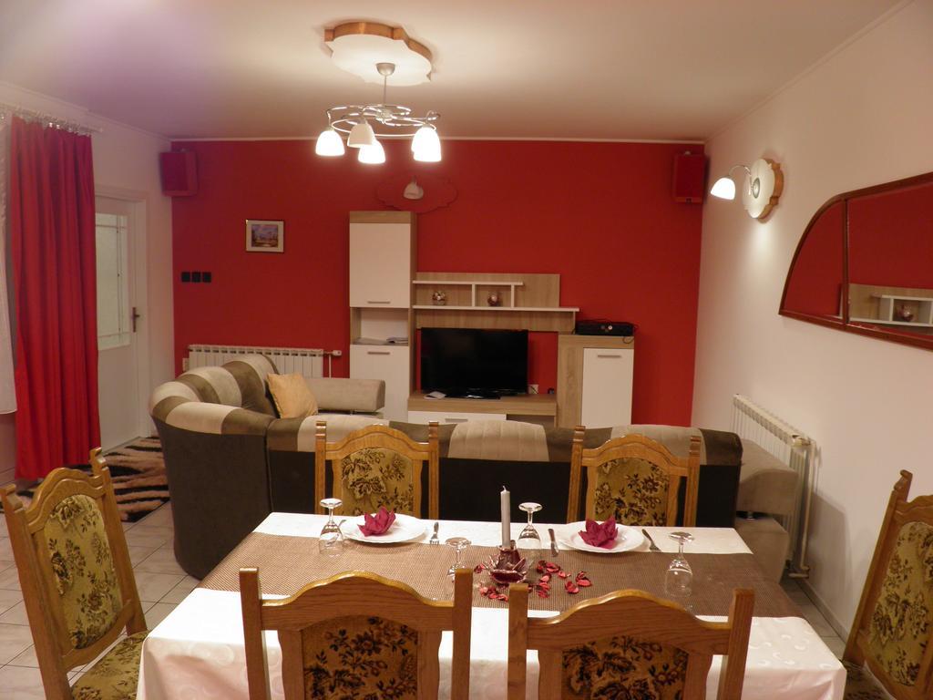 Apartman Marko 오굴린 외부 사진